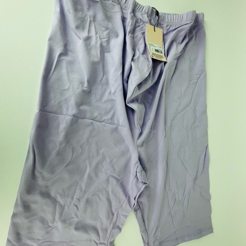 Maternity Cycling Shor
LILAC
